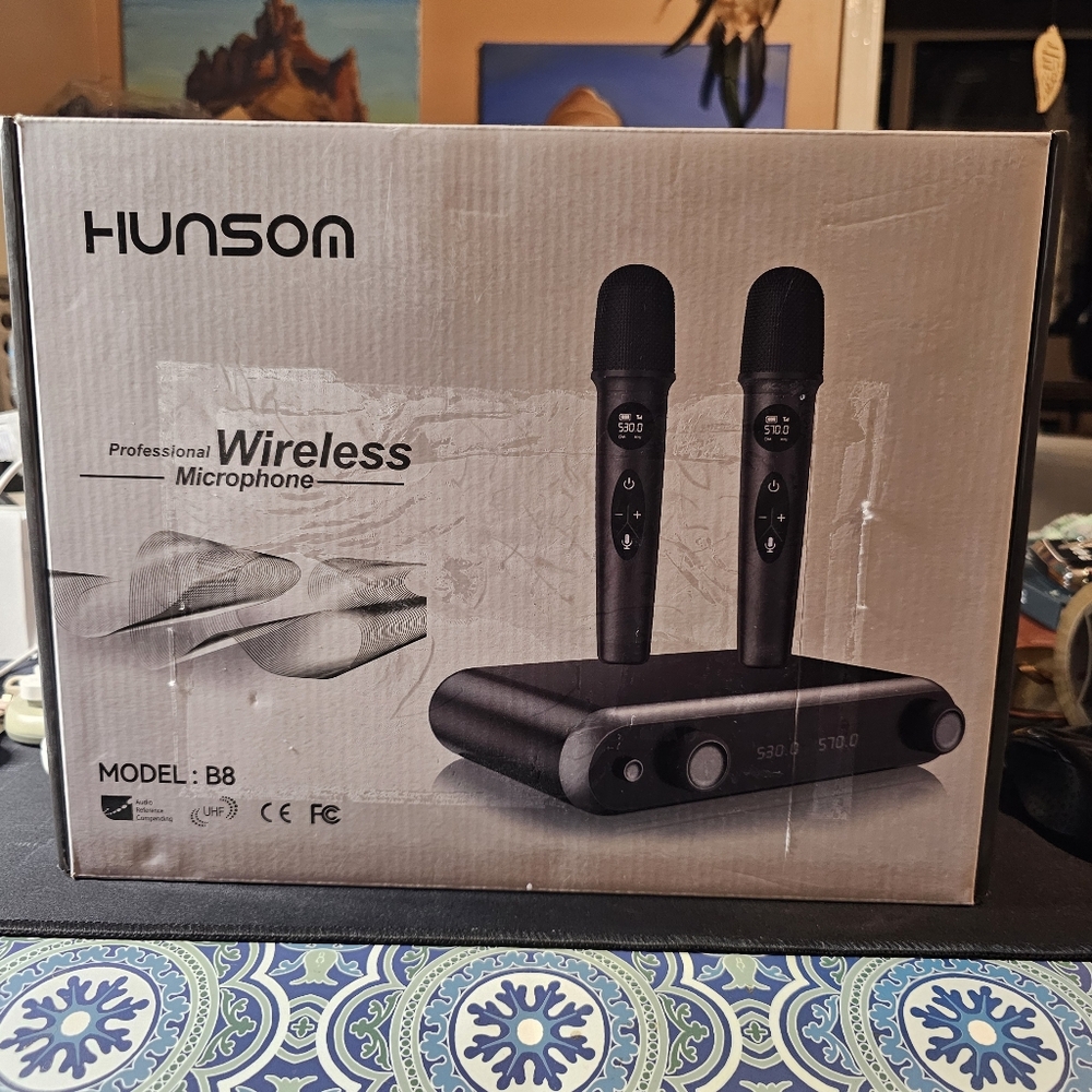 Hunsam Wireless Microphone Set